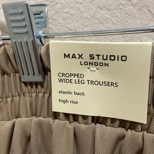 Gorgeous wide leg trousers